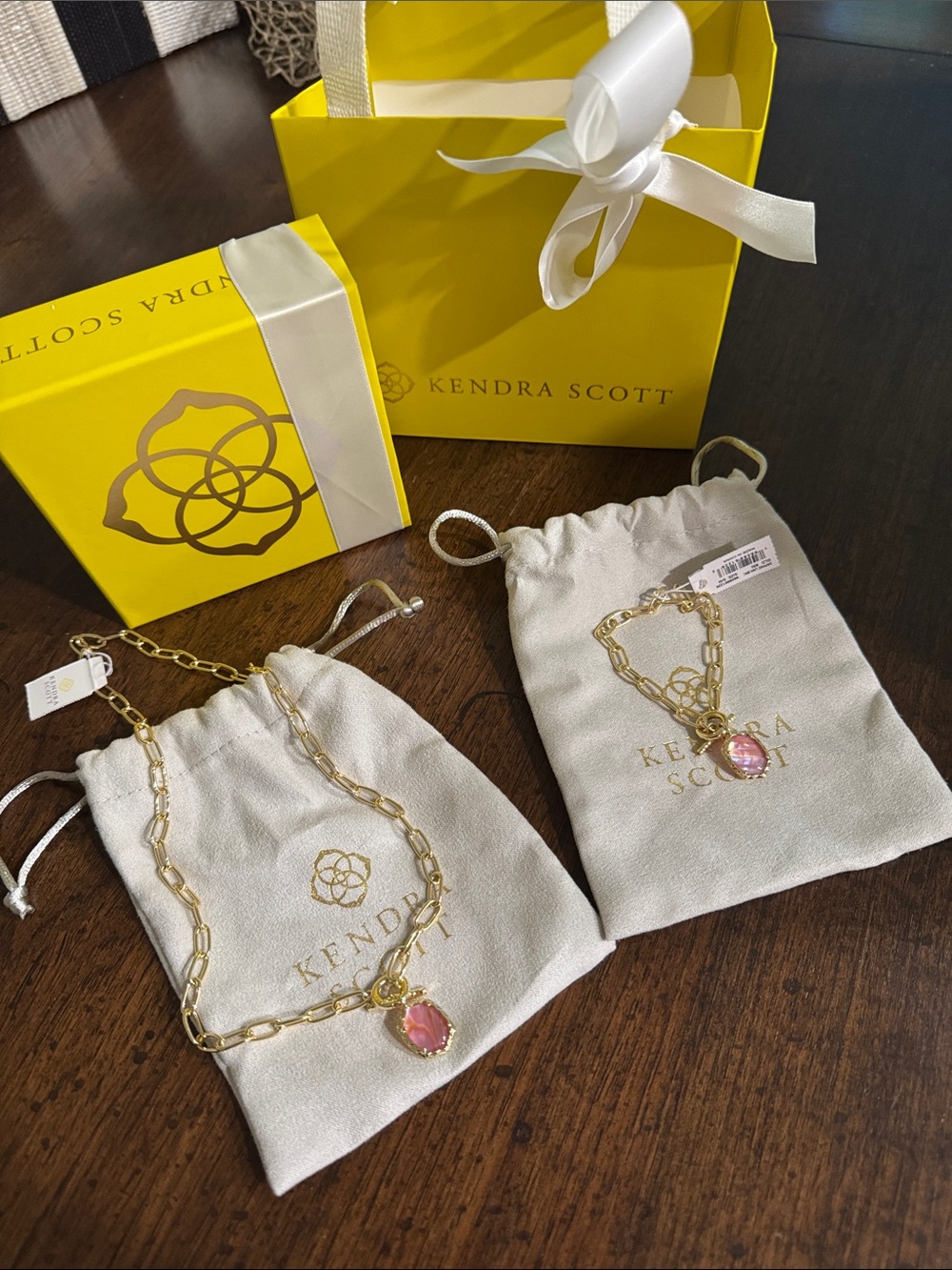 Kendra Scott gold Chain Necklace and Bracelet with Pink Gemstones. - Picture 5 of 5